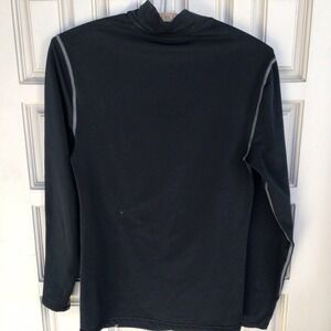 Champion Ladies size small Black athletic shirt quick dry Long sleeves pre-owned